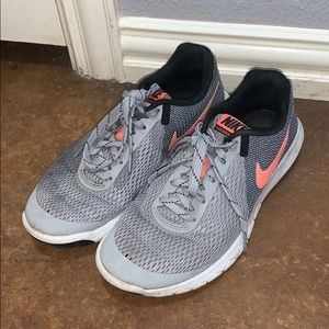 Women’s size 6.5 Nike running shoes